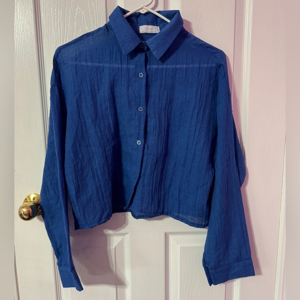 OAK + FORT Vibrant Blue Button-down Crop Top